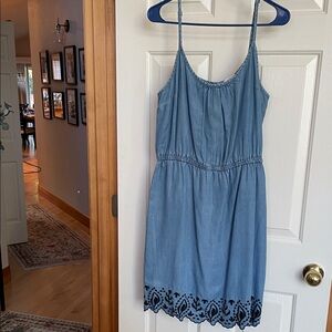 Pixley Enna Light Blue Denim-Look Spaghetti Strap Chambray Dress